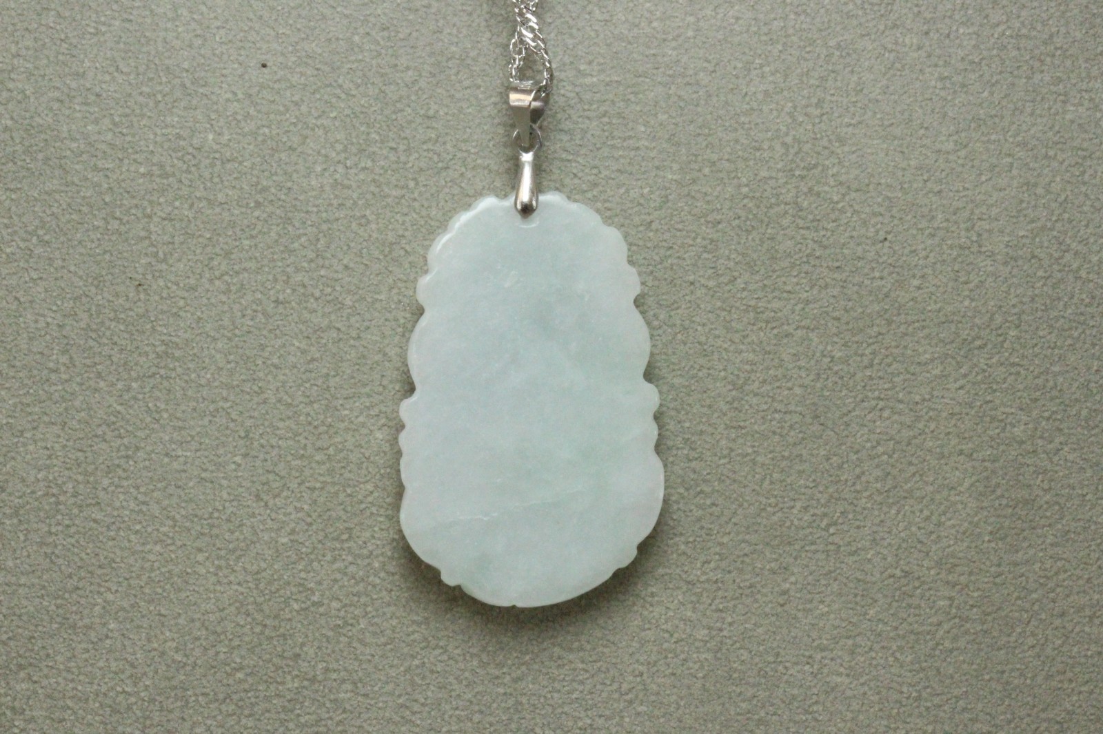 Natural White green A Jadeite jade Hand-Carved tiger (Chinese Zodiac) Pendant
