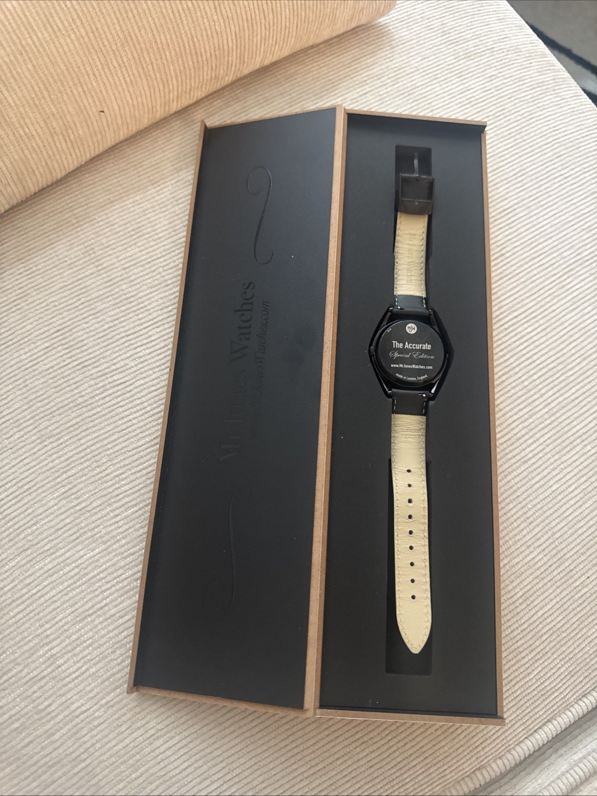 Mr Jones Watches The Accurate SPECIAL EDITION Black PVD Mirror Dial Box 2022
