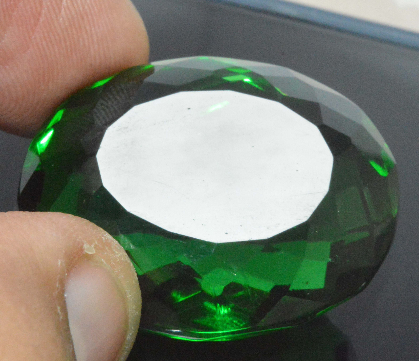 Natural 97.70 Cts OVAL Cut CERTIFIED Colombian Green Emerald Loose Gemstones