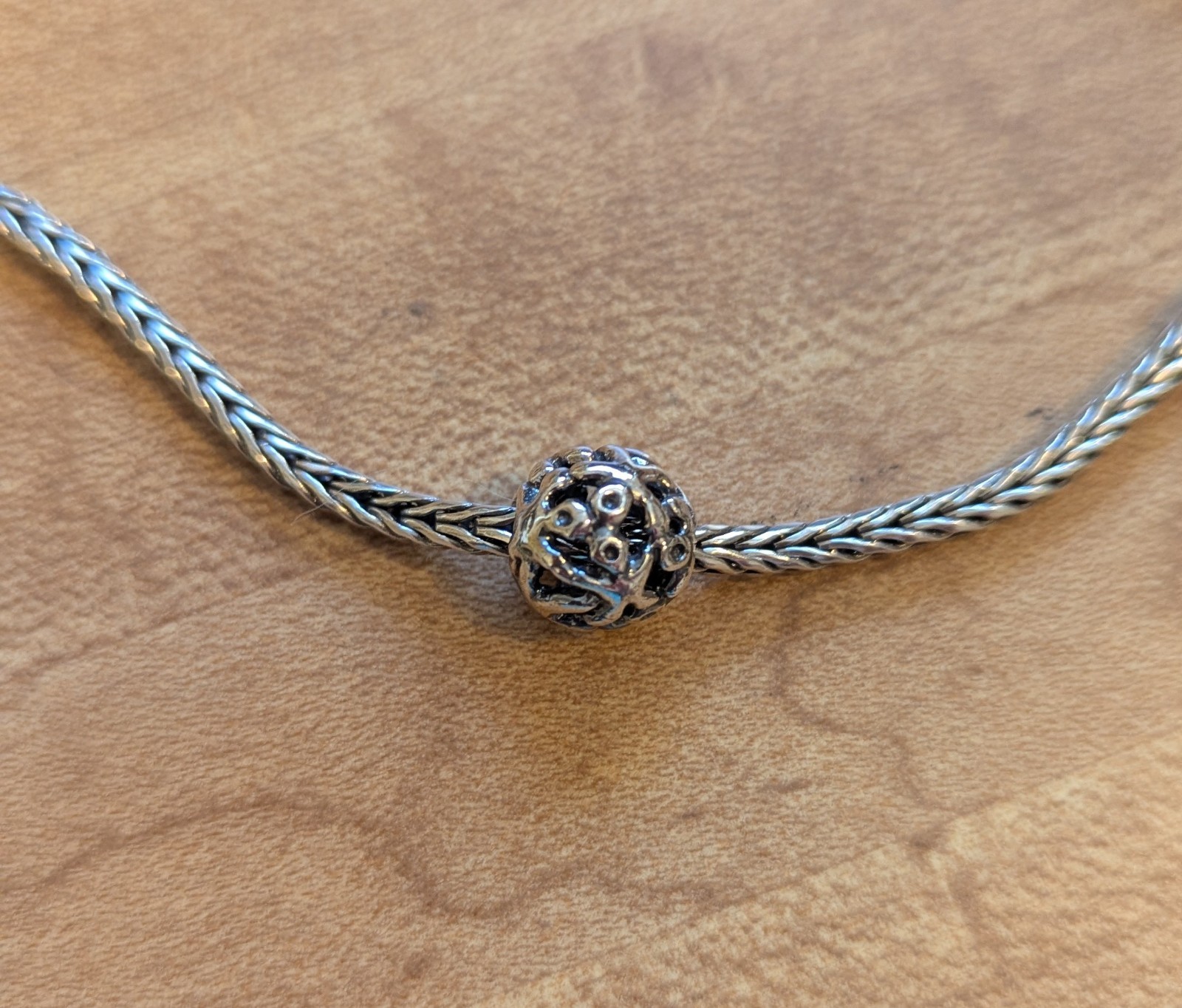 Authentic Retired TrollBeads Unity bead