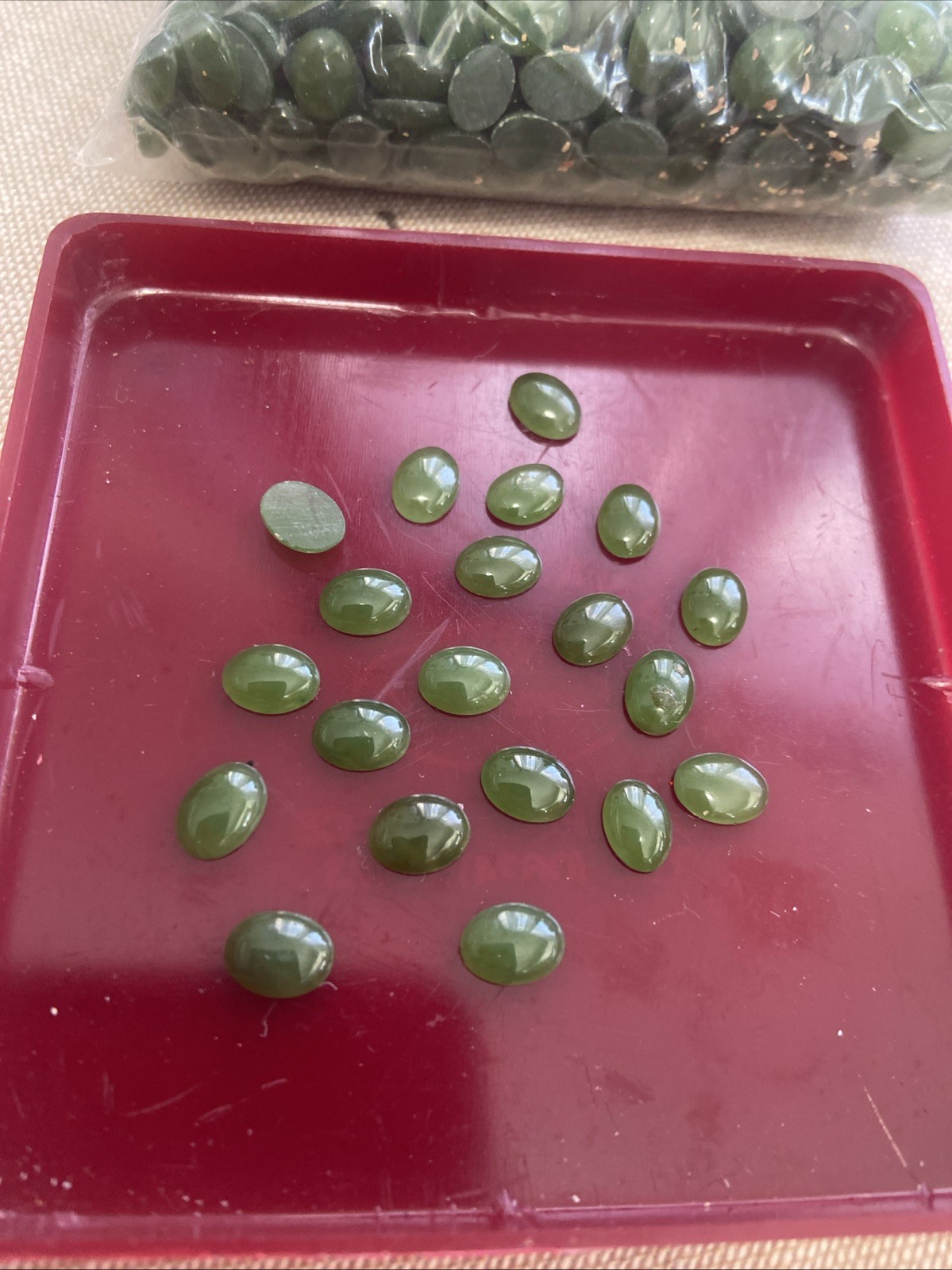 Genuine Green Jade Oval Shape Cabochon cut 8×6 MM New Old Stock Lot Of 20