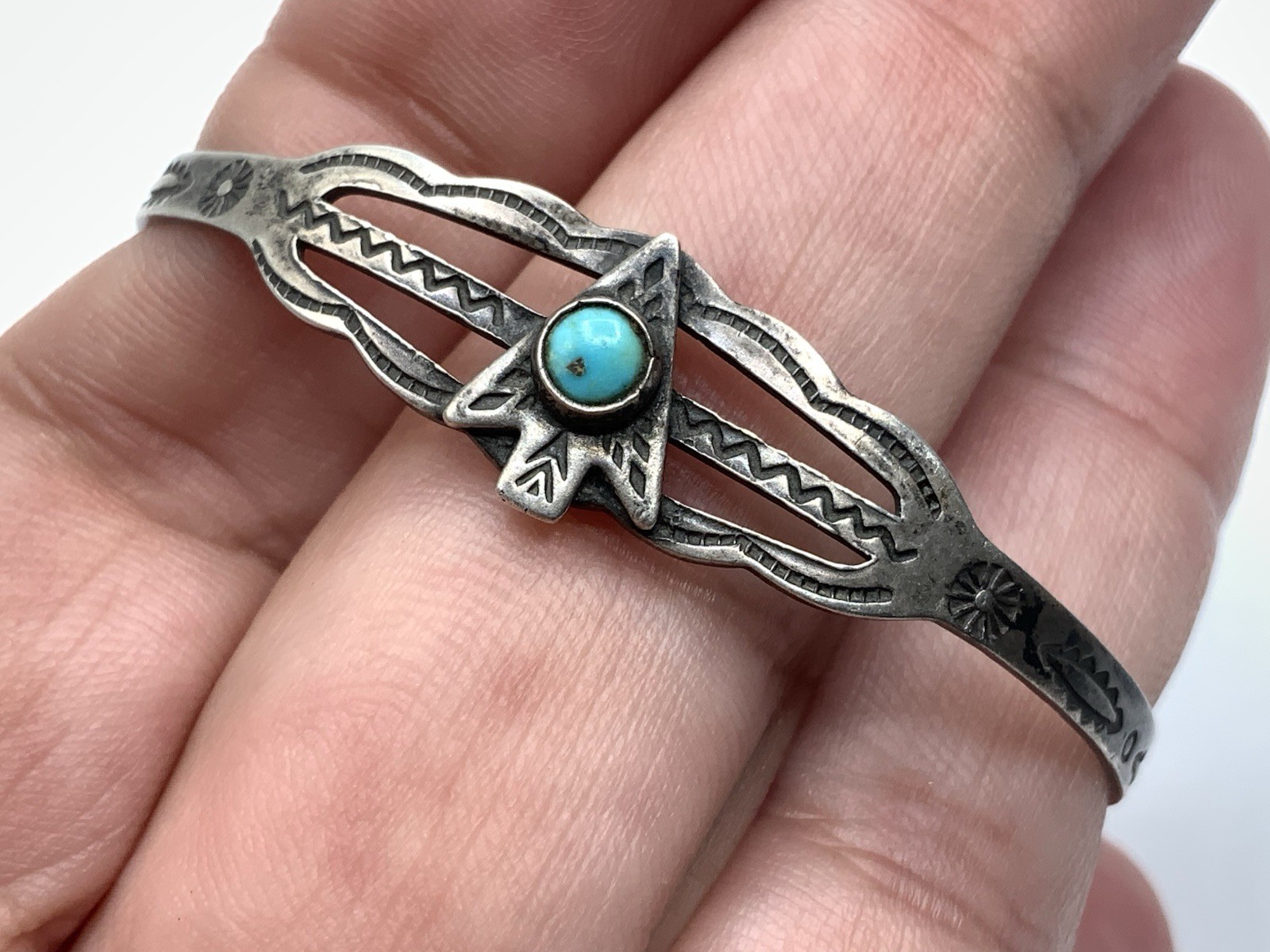 Navajo Fred Harvey Sterling Silver Turquoise Arrowhead Child 5” Cuff Bracelet