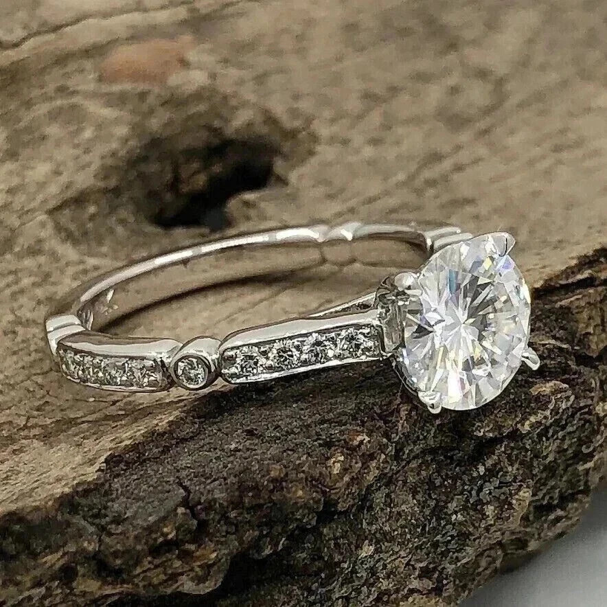 2.50 Ct IGI Round F-VS1 Lab Grown Diamond Engagement Gift Ring 14K White Gold