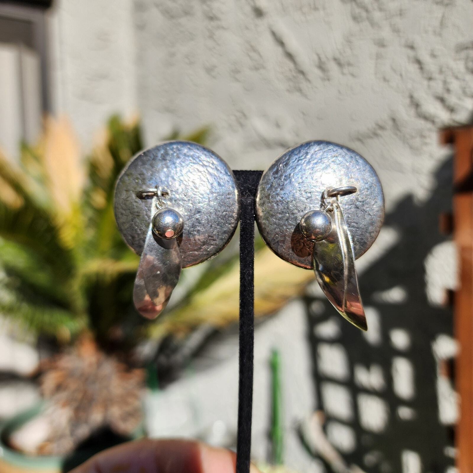 Vtg Susan Cummings Earrings Hammered Sterling Silver Dreamcatcher Feather Clips