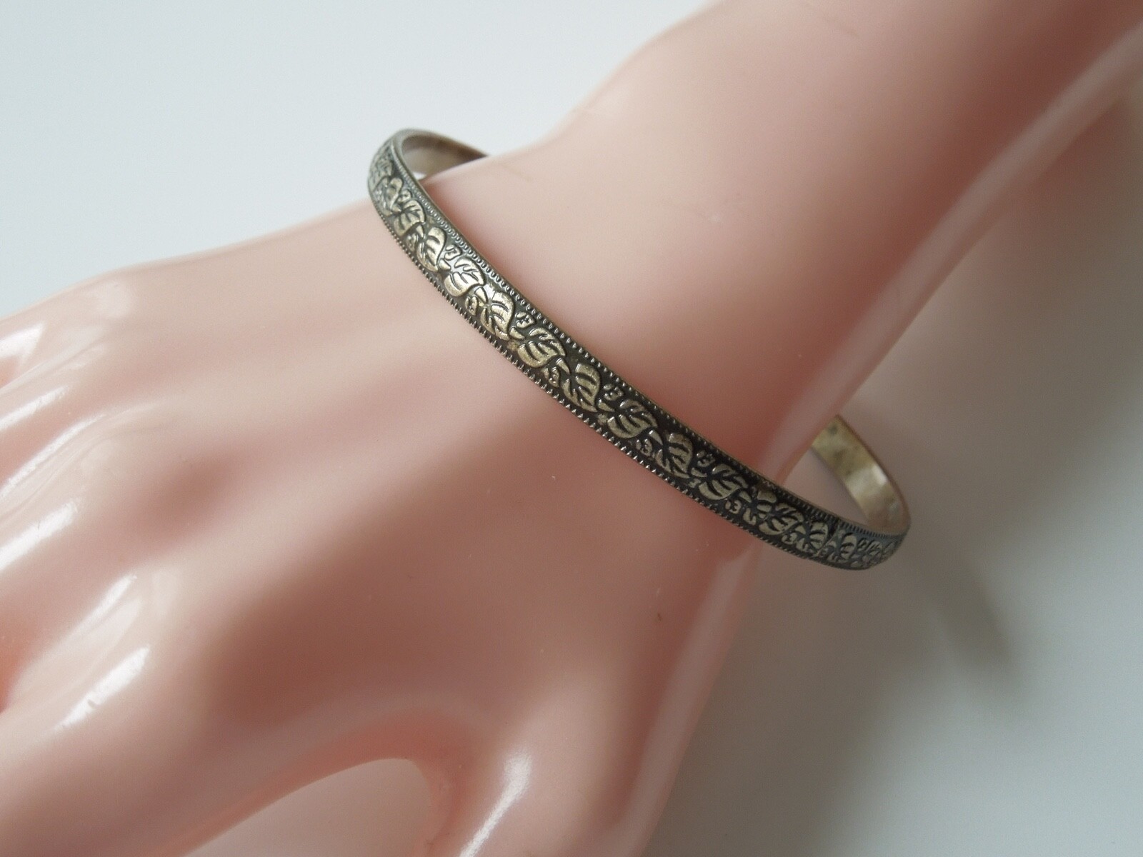 Bracelet Arm Jewelry Leaf Design Fashion Jewelry 13.9 G/Ø 6.6 Cm/B:0.5 Cm