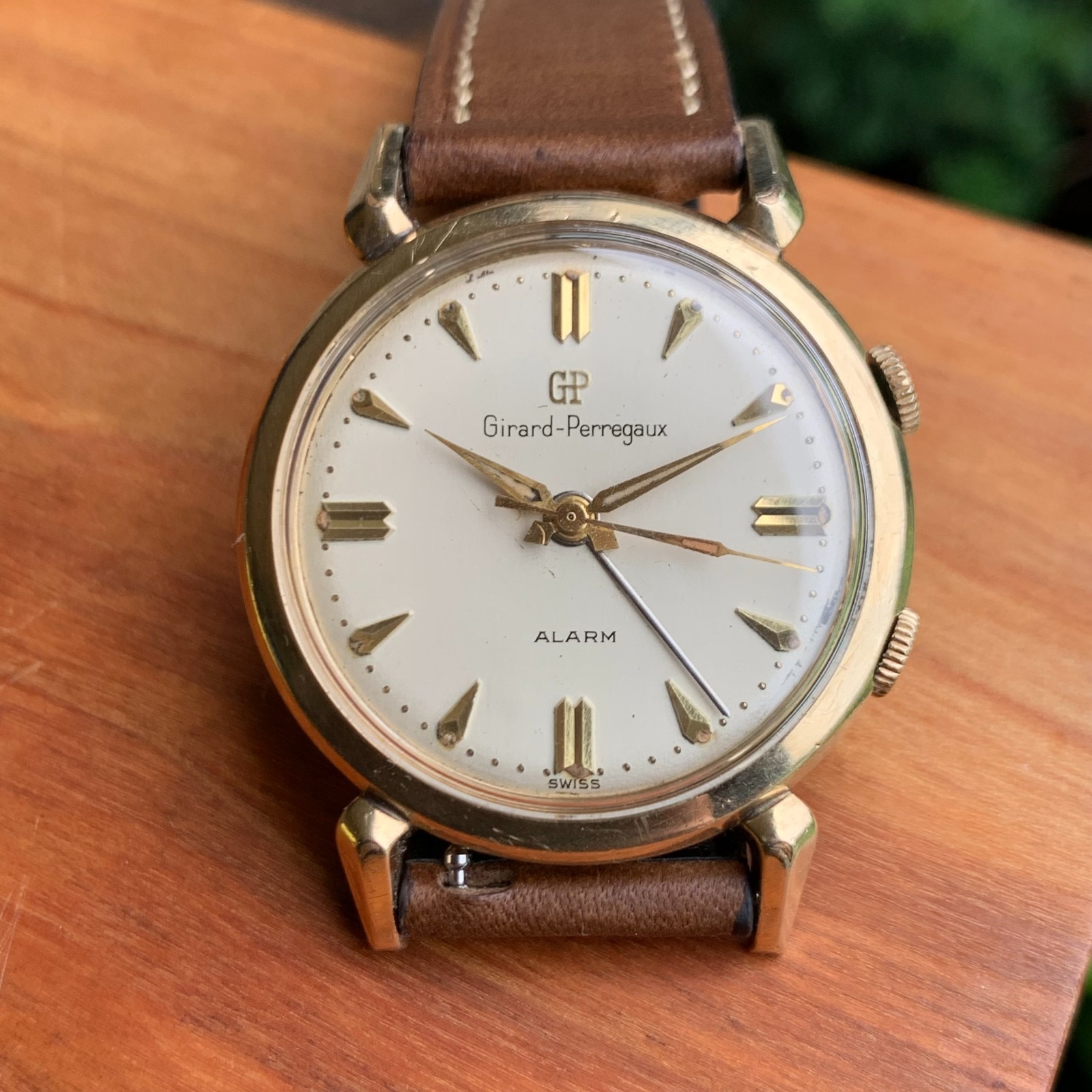 Girard-Perregaux Ref. B1915 Alarm Teardrop Lugs 10K Gold Filled Wristwatch