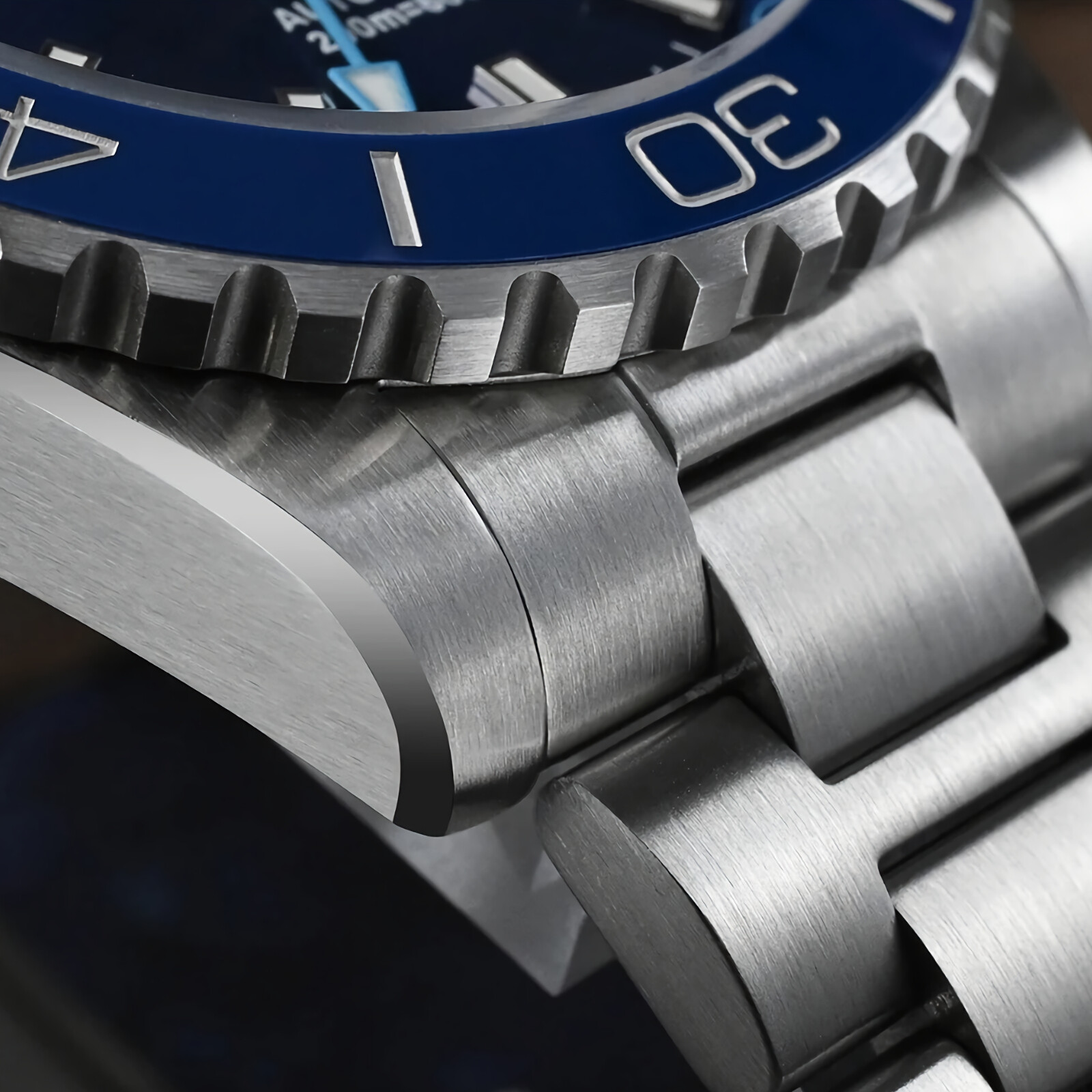 SAN MARTIN SN0136-G GMT Automatic Enamel Dial Stainless Steel 39mm Diver Watch