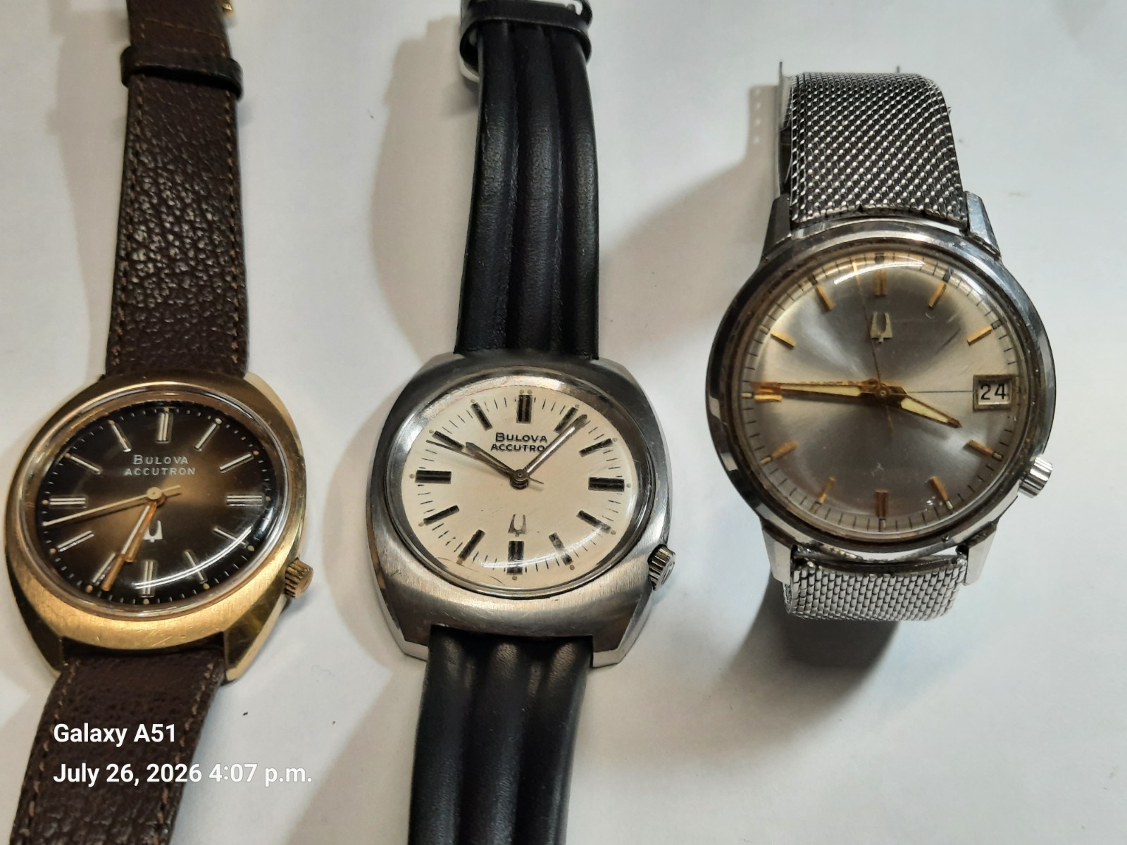 3 – VINTAGE ACCUTRON 218 TUNING FORK NOT RUNNING