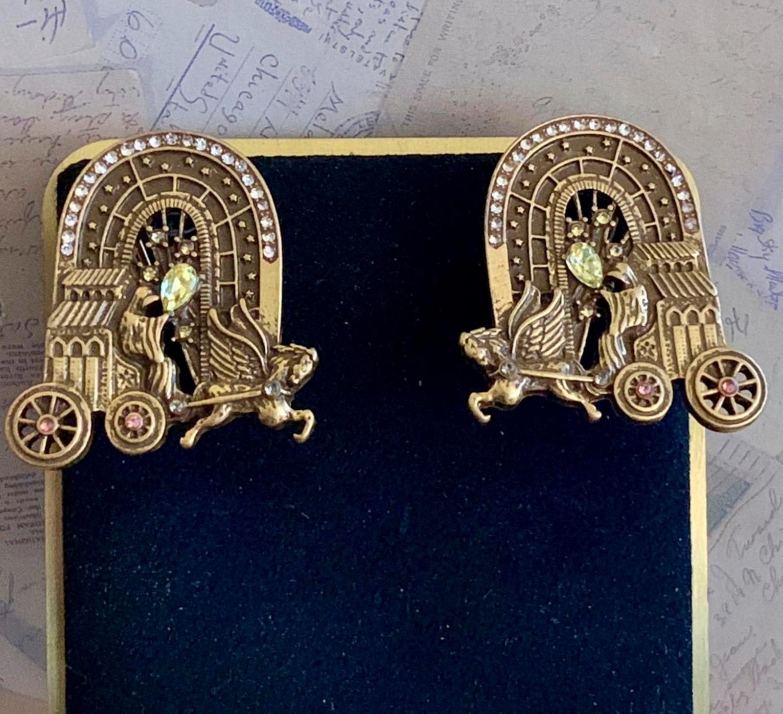 Vintage Signed Pegasus Carriage Earrings | Celestial Fantasy Star Arch