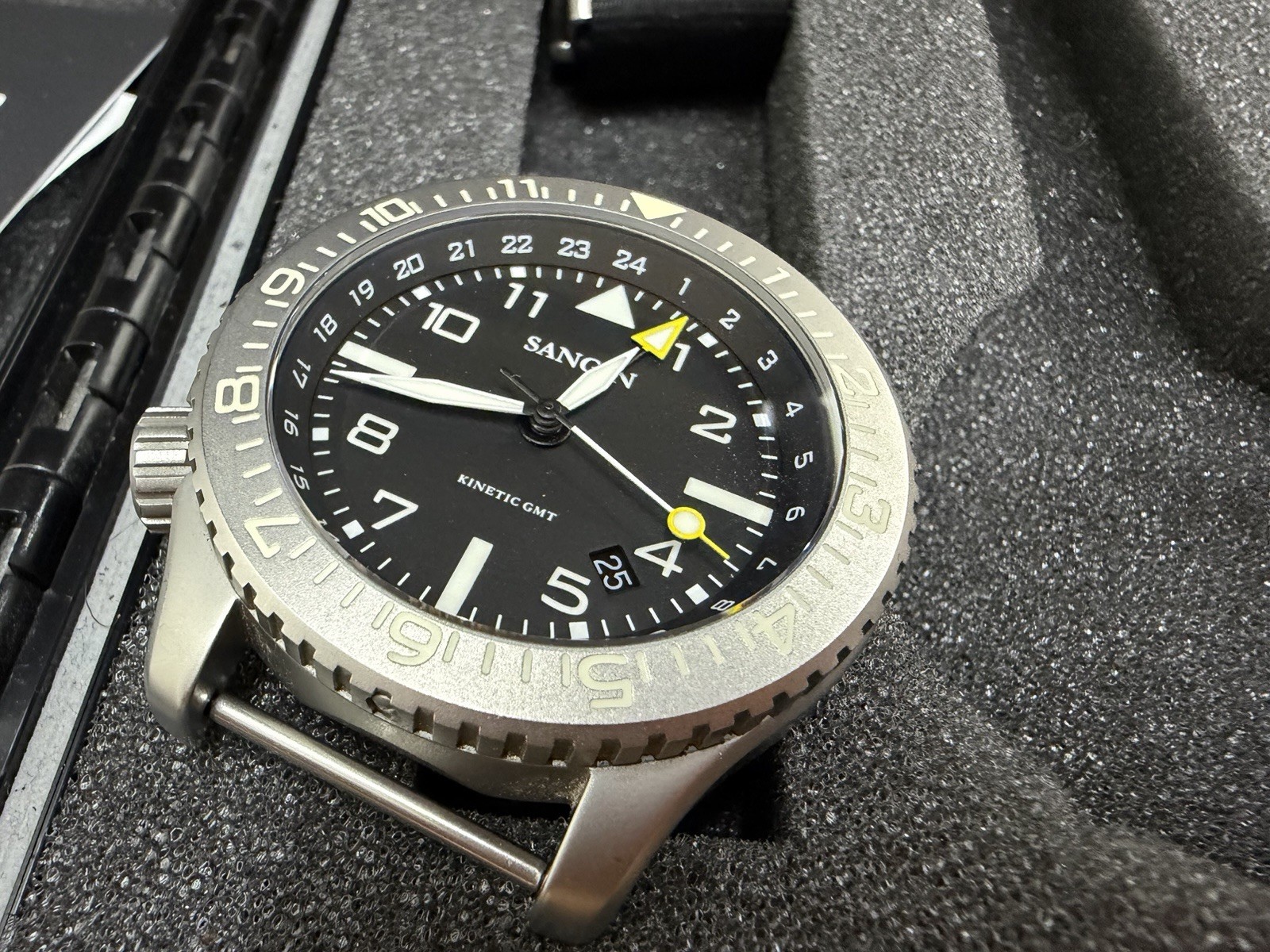 Sangin Instruments Kinetic II Pilot GMT Watch NATO Strap