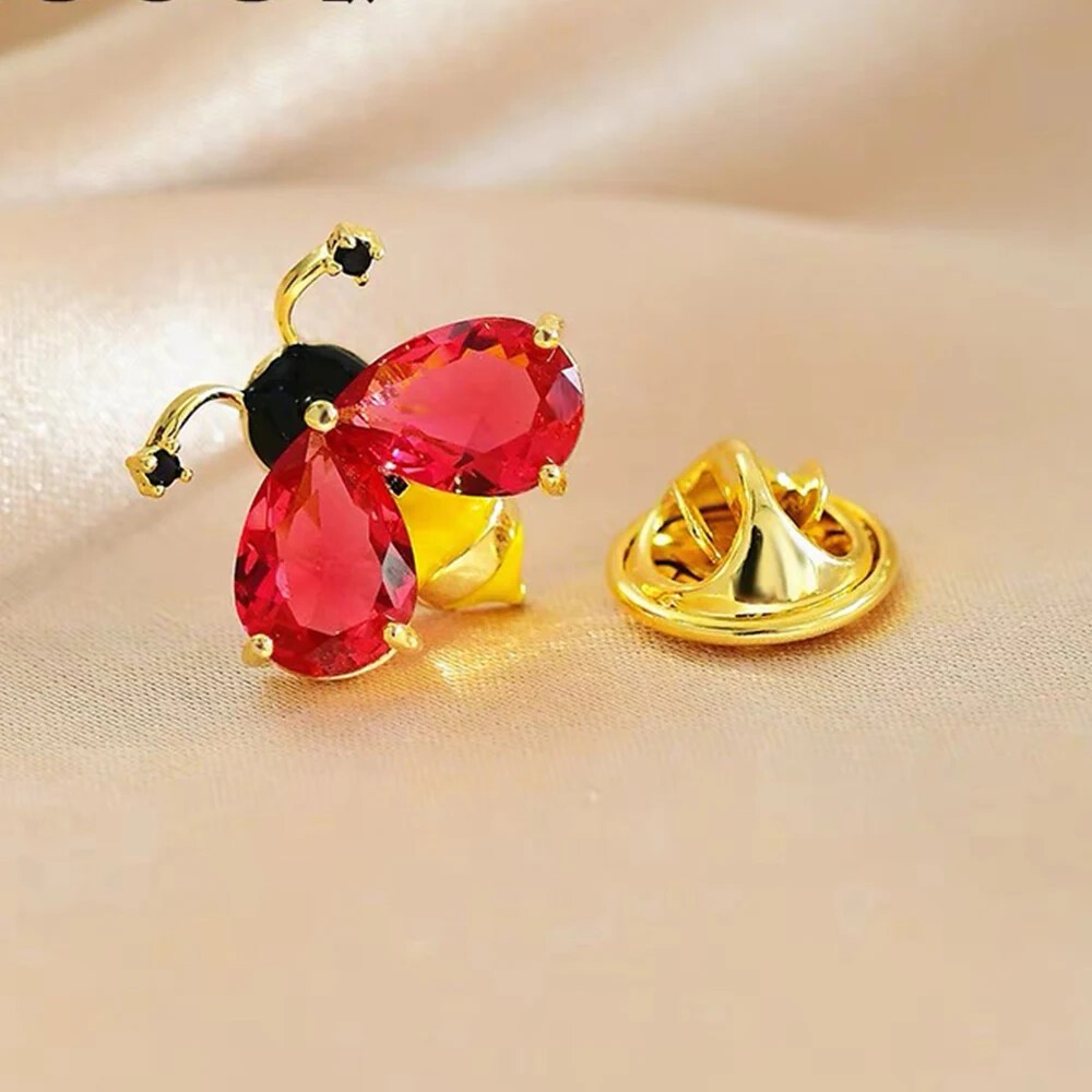 Rhinestone Mini Bee Brooch Pin Gold Tone Insect Jewelry Unisex Summer Beach Gift
