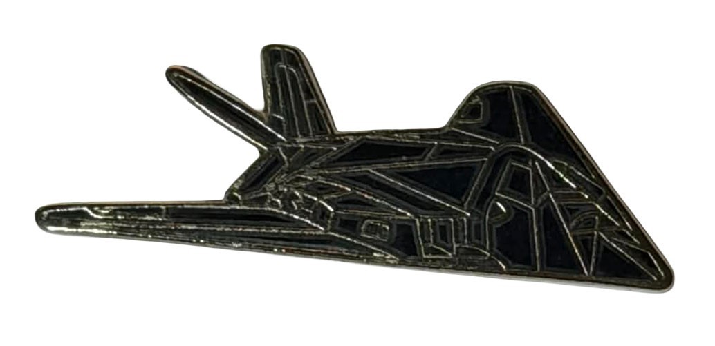 Vintage F-117 Stealth Bomber Nighthawk Jet Lapel Pin Button US Military Pilot