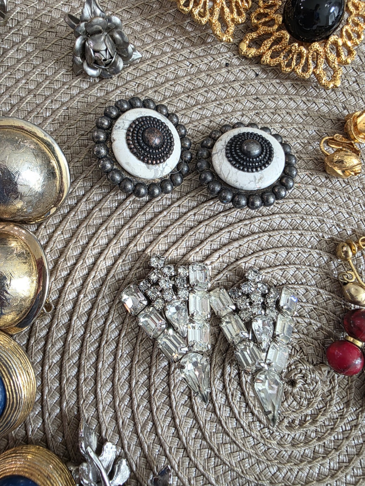 Lot of 19 Pair of Beautiful Vintage & Silver-toned CLIP-ON Earrings