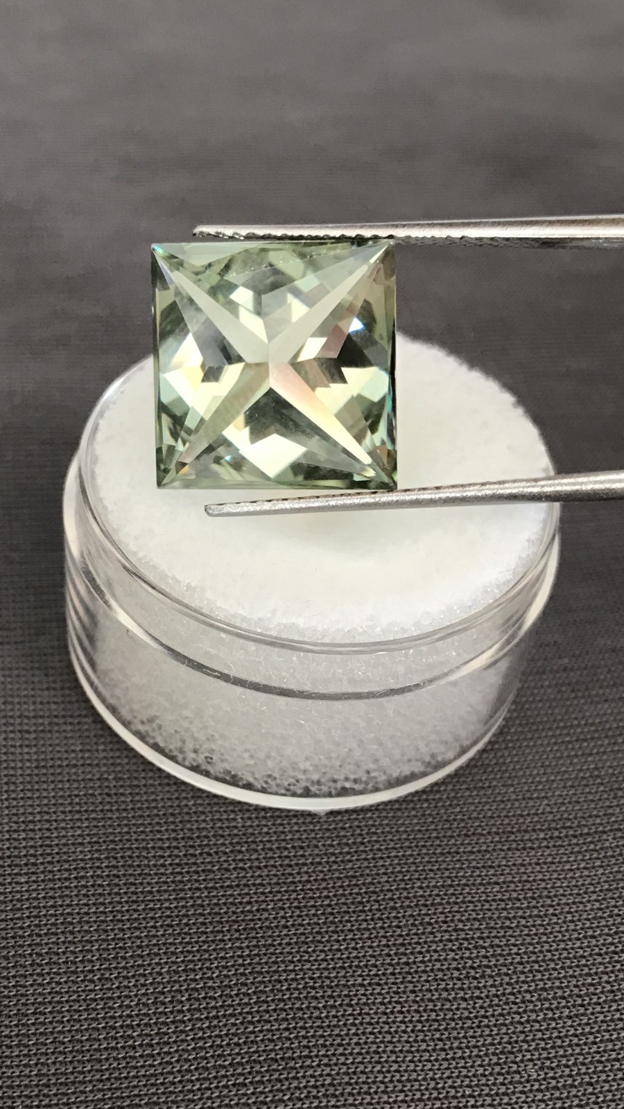 11.68ct VS1 (13.55mm) AAA FANCY LIGHT YELLOWISH GREEN PRINCESS LOOSE MOISSANITE