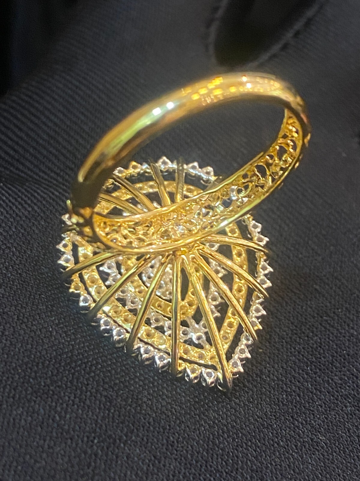 Stunning 1.90 Cts Round Brilliant Diamonds 4-Row Halo Wedding Ring In 14K Gold