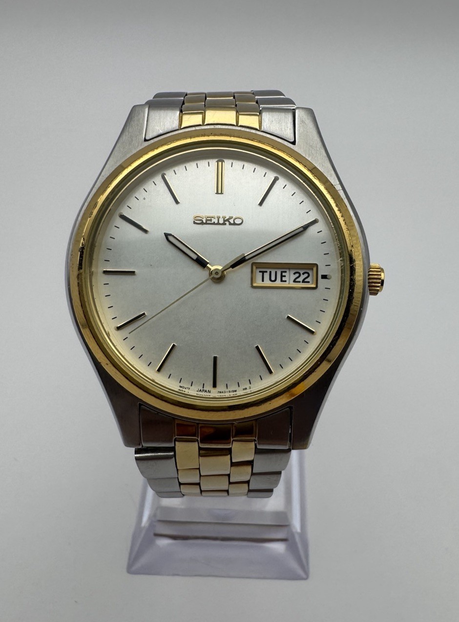 1998 Vintage Seiko Quartz Day-Date Two-Tone Men’s Watch – Seiko 7N43 Movement