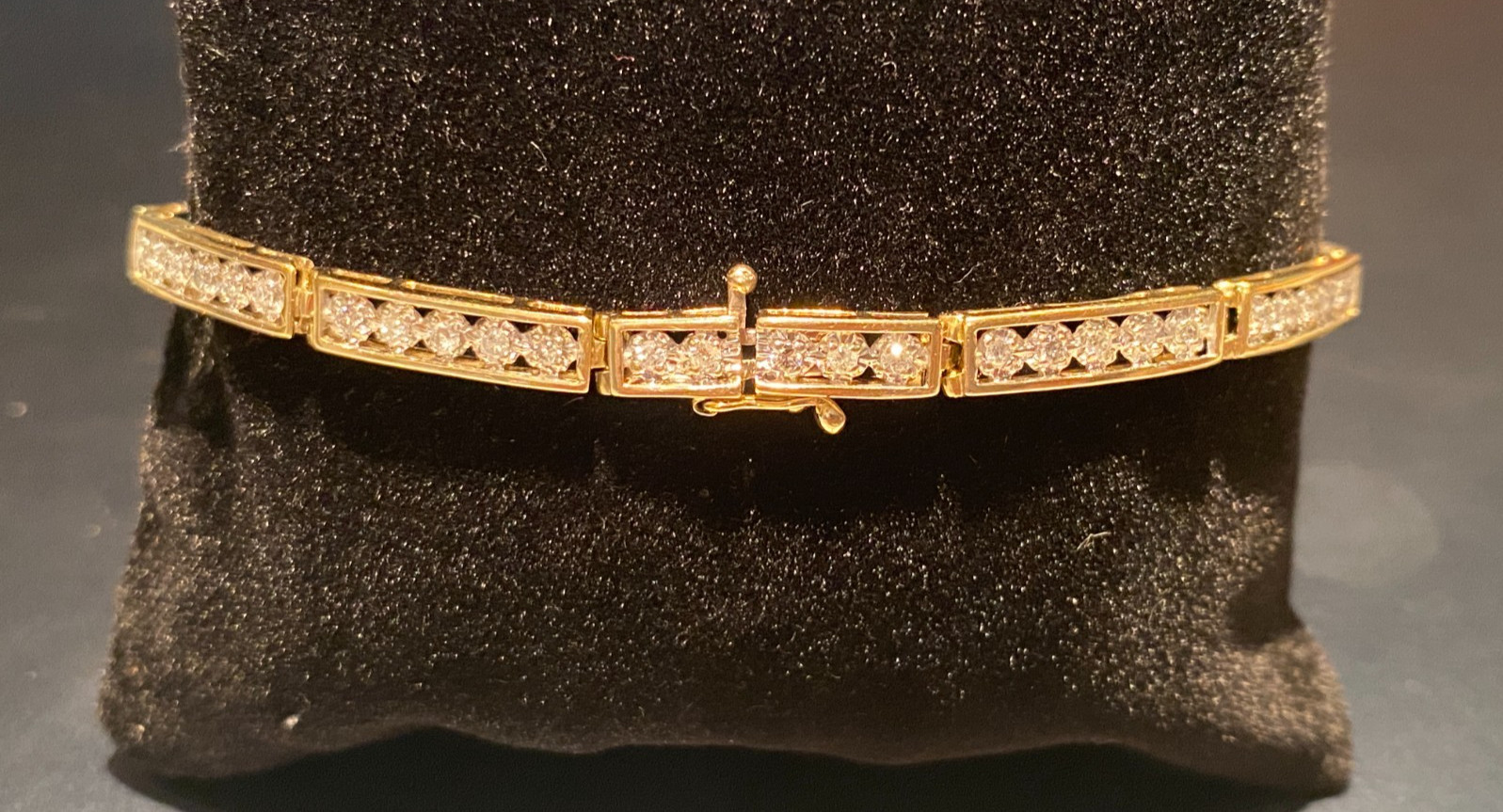 10k Yellow Gold & Diamond Station Link Bracelet Prong Set 4.5mm 7.5″ 8.45g