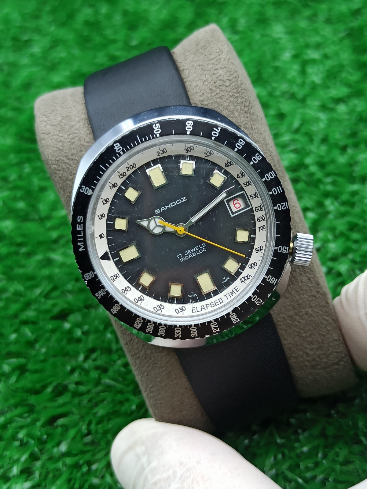 HYPER-RARE SANDOZ JUMBO DIVER BLACK WATCH MECHANICAL SWISS 1970s