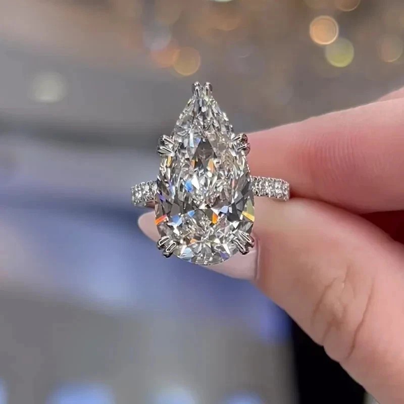 6.50Ct Pear-Cut EF Lab Grown Diamond Accent Stone Engagement Ring 14k White Gold