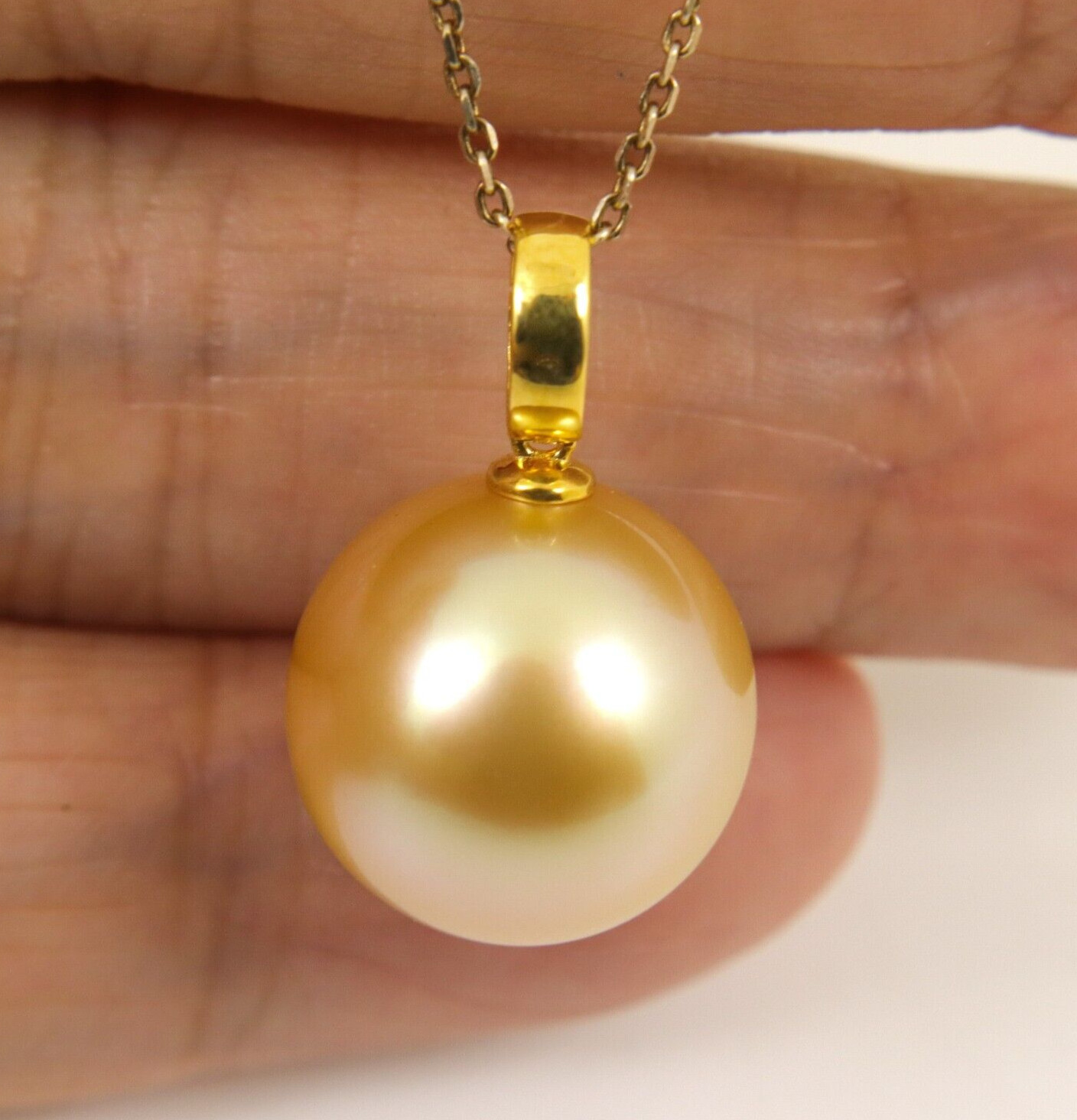 Massive 14.2mm Genuine Golden South Sea Pearl Pendant, 18K Yellow Gold #P6228