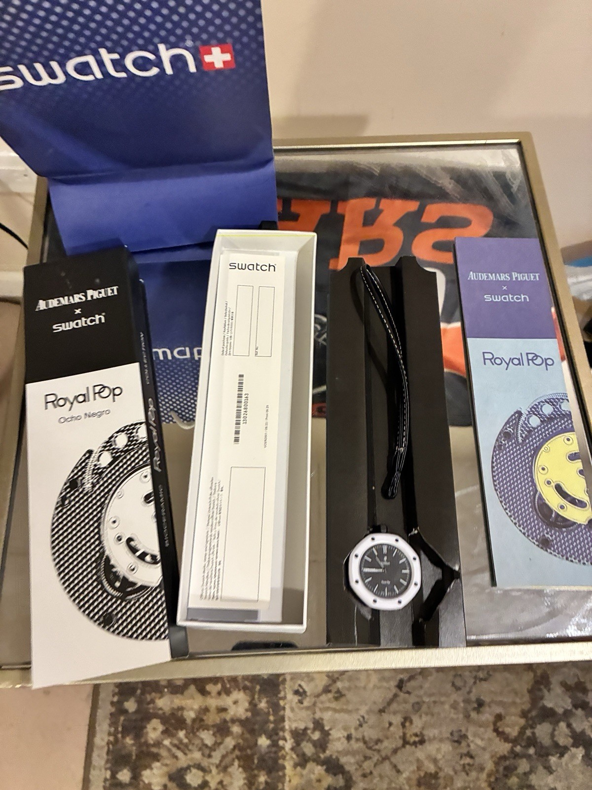 Swatch x Ap Royal Pop Swatch Watch Black /white Ocho negro Watch