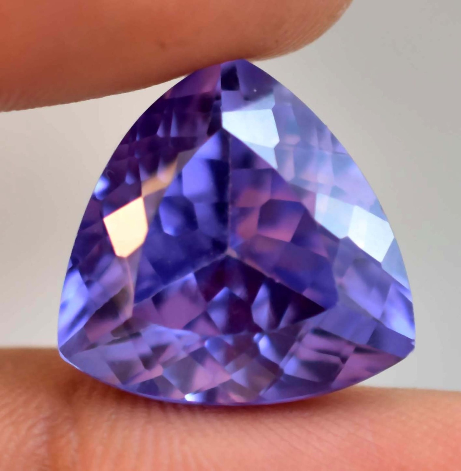 9.5 Ct Natural CERTIFIED Alexandrite Color Change trillion Cut Loose Gemstone