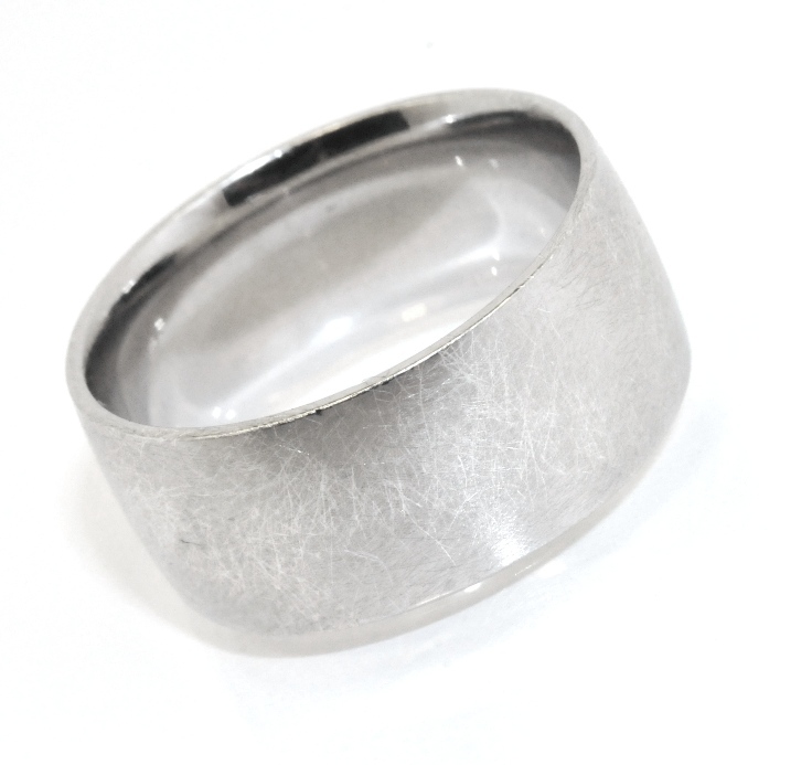Mens Bold 9mm Platinum Plated Brushed Satin Finish Band Ring Sterling Silver 925