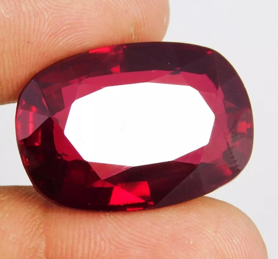 Certified 100 Ct Natural BURMA Pigeon Blood Red Ruby Loose Gemstone
