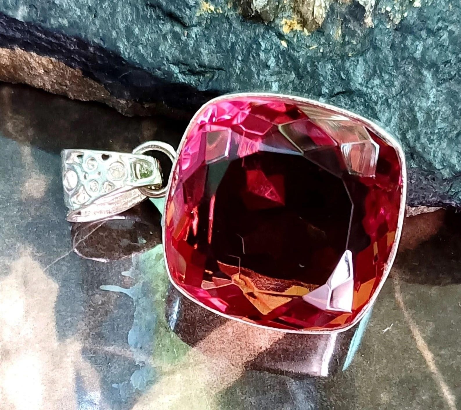 58.85 Ct Zultanite Color Changing Gemstone Cushion Cut Sterling Silver Jewelry