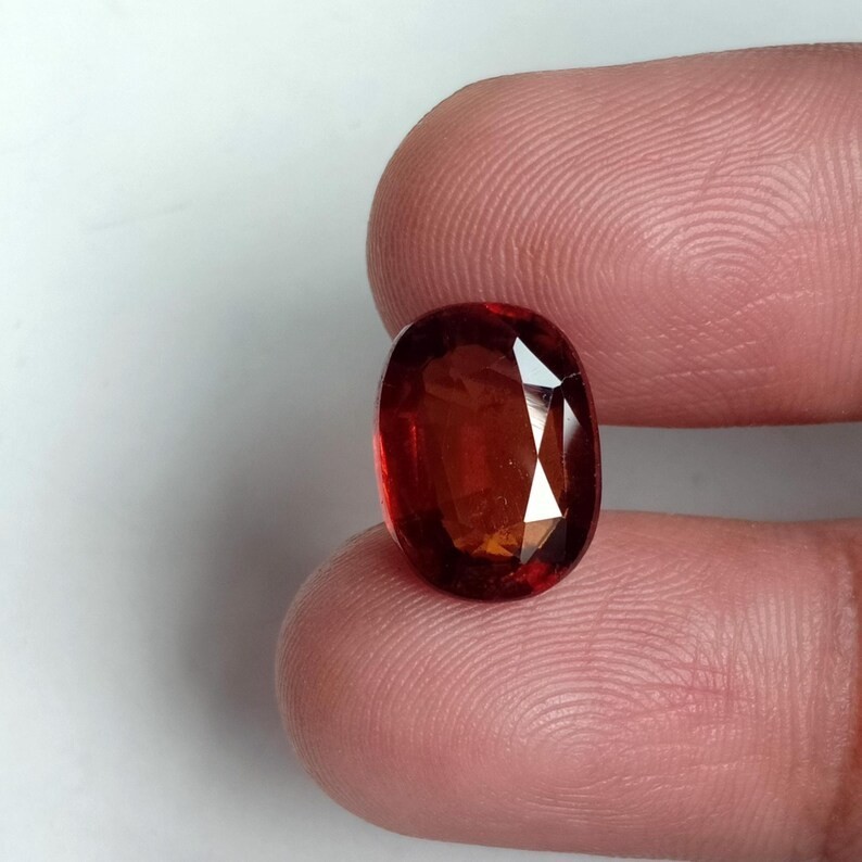 NATURAL Mozambique Hessonite Garnet Oval Earth Mined Loose Gemstone 6.65 Ct