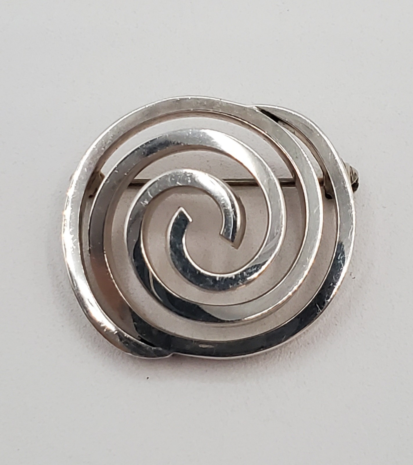 VTG 925 Spiral Brooch 1.25in Sterling Silver Solid 15g Abstract 3D Geometric