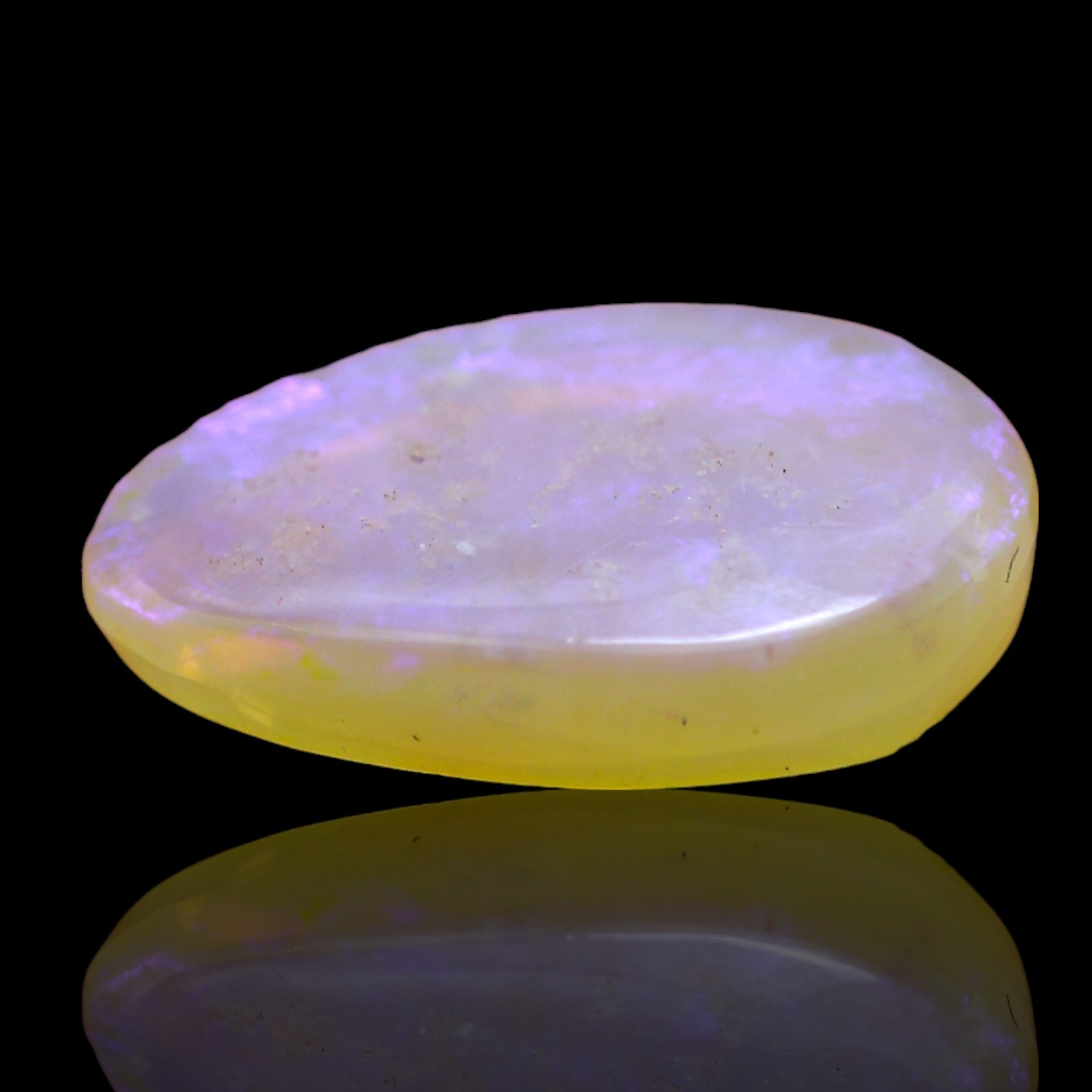 2.00 Cts Natural Australian Fire Opal Loose Healing Cabochon Gemstone 14x9x3 mm
