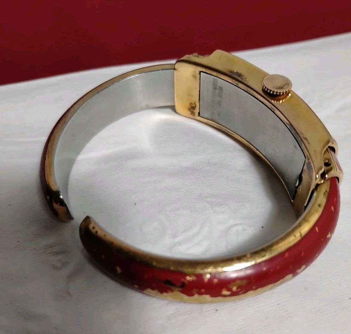 VINTAGE , RARE WYLER SWISS INCAFLEX PEEK-A-BOO BANGLE WATCH Runs