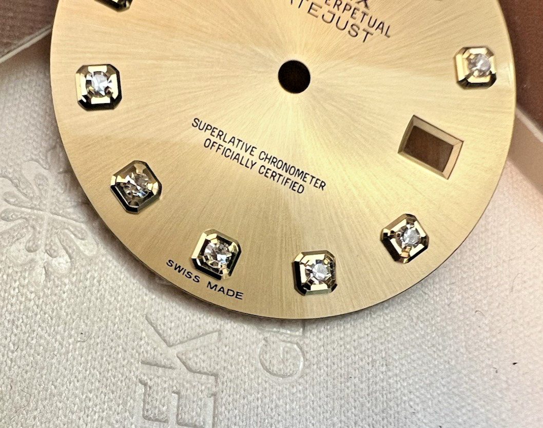ROLEX DIAL FACTORY DIAMONDS 36MM DATEJUST CHAMPAGNE SUNBURST 126233 BRAND NEW SM