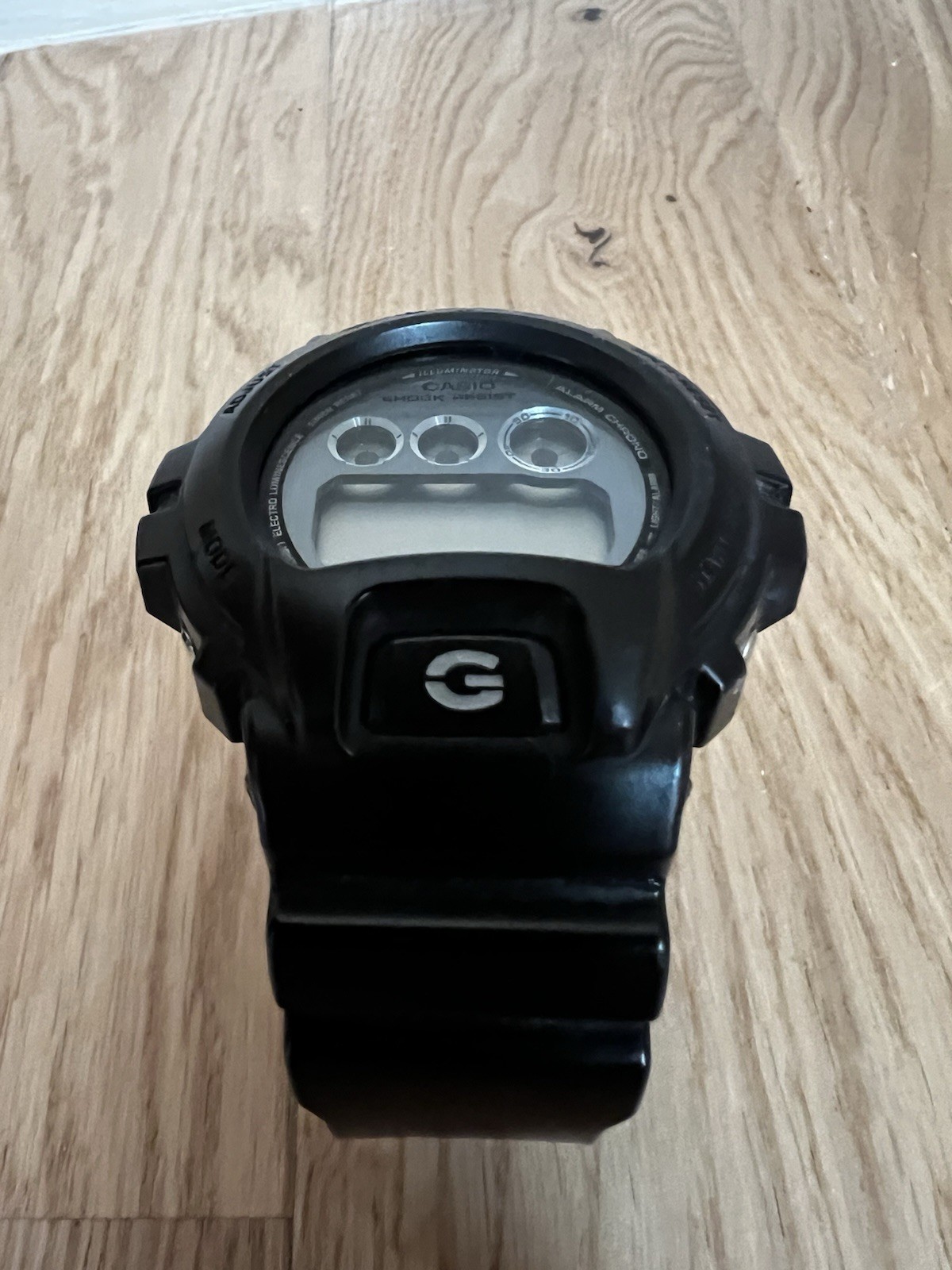 Pre-Owned Casio G-Shock DW-6900 Black Digital Watch – Box & Manual Included