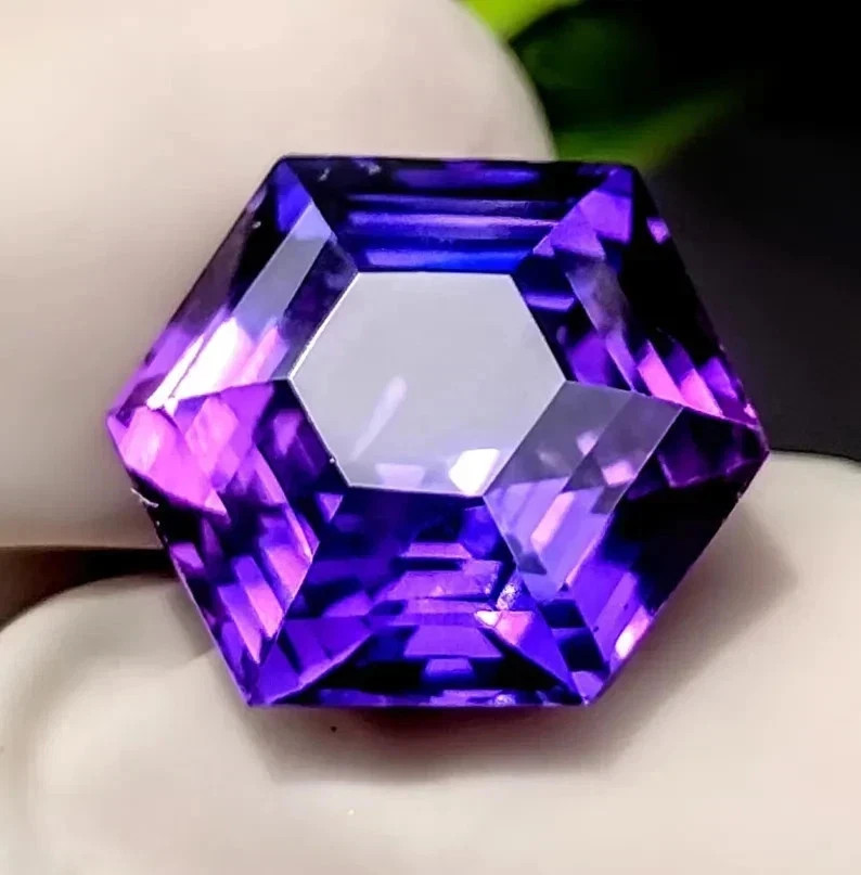 8.20 Carat Natural Sapphire Purple Blue Hexagon Cut Certified Loose Gemstone