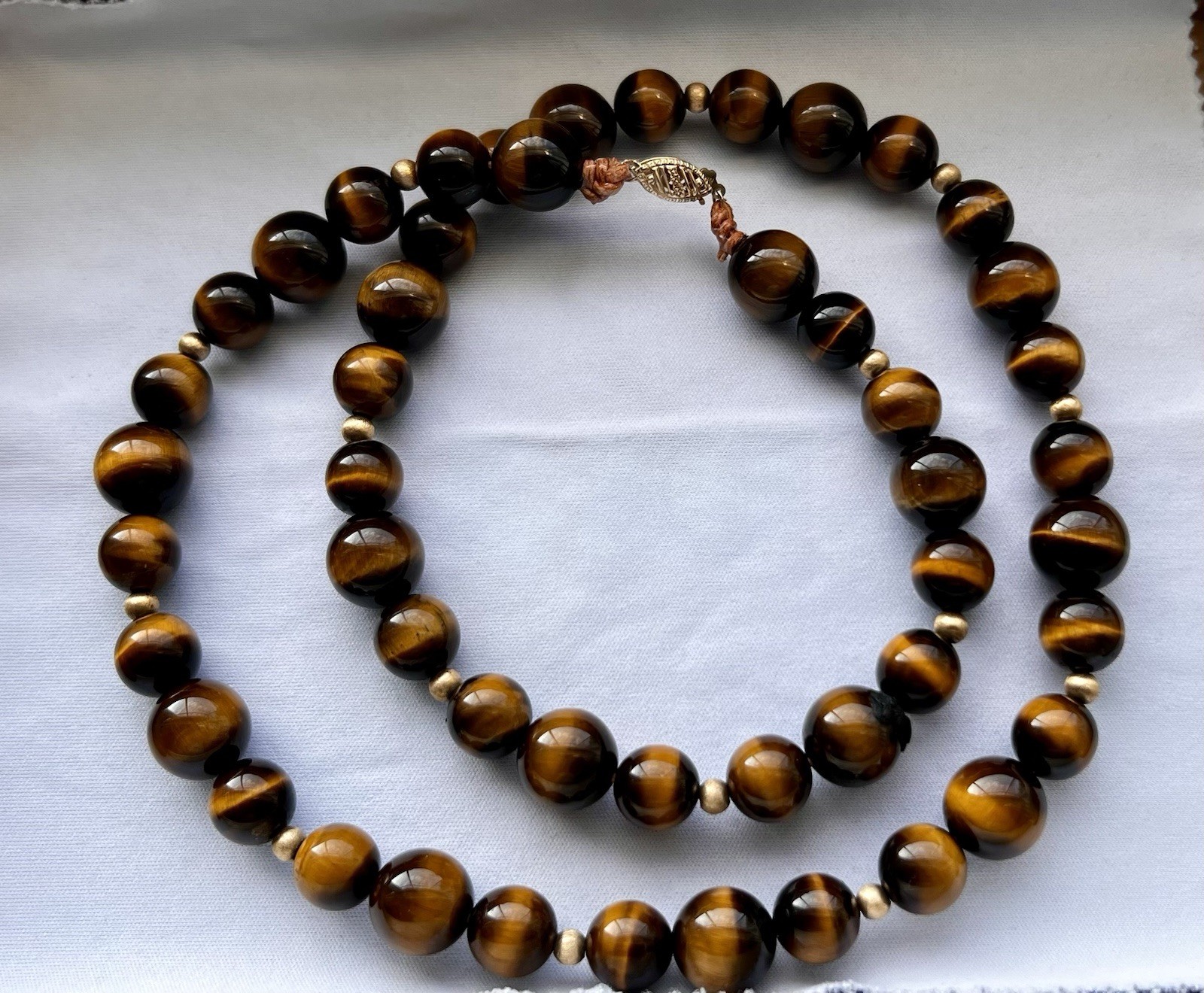 Brown Round Tiger’s Eye Gemstone Beaded Necklace 14k Gold Clasp Closure