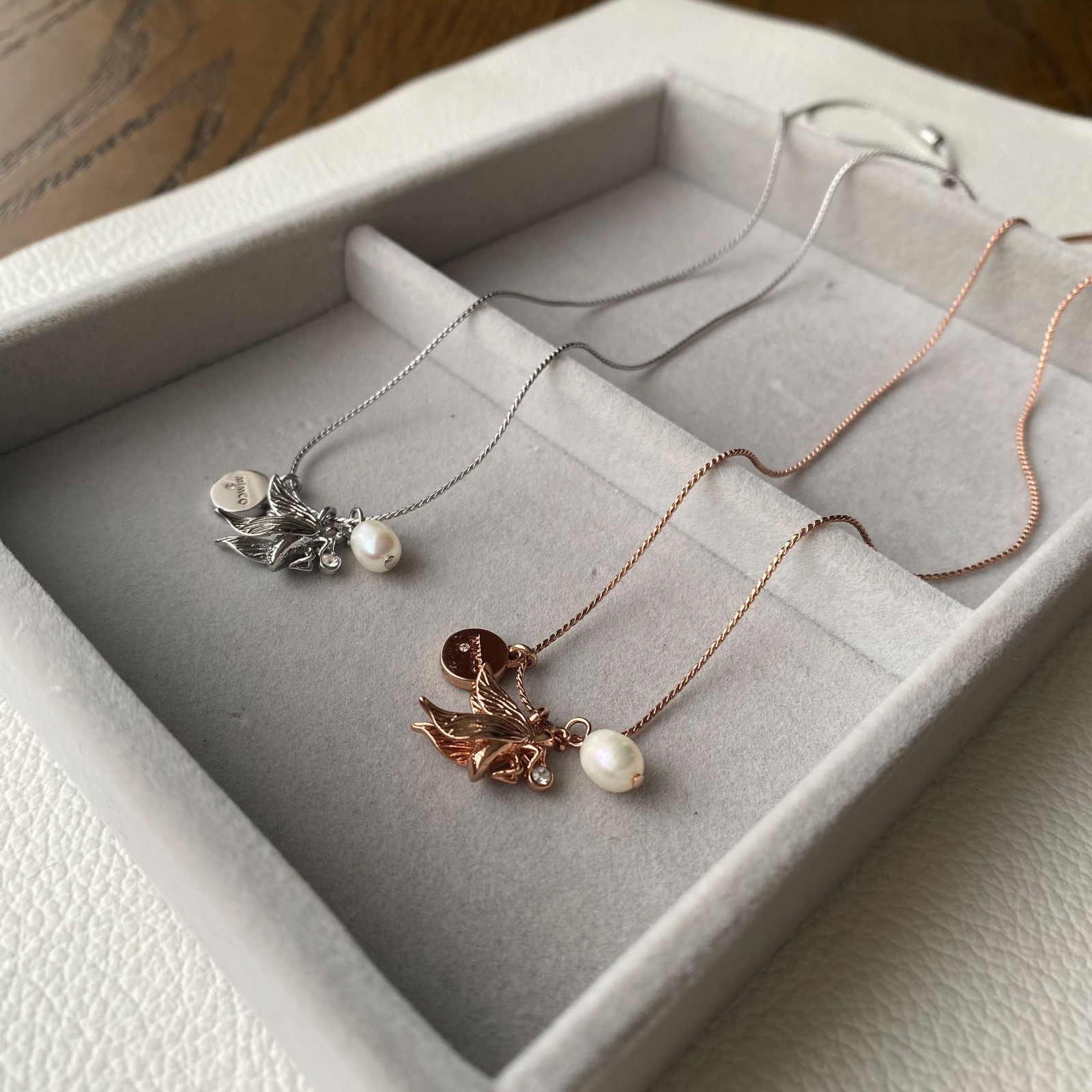 Mimco Firefly Charm Necklace Freshwater Pearl Rose Gold Silver Toned