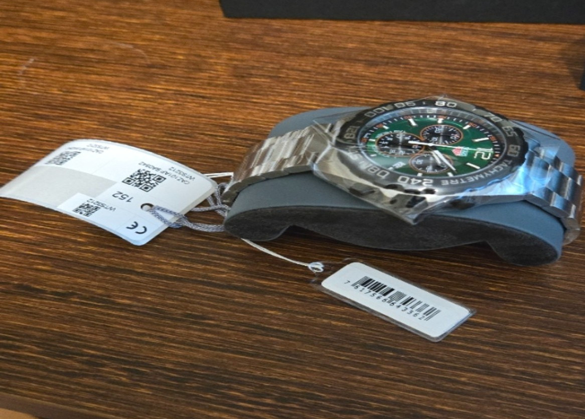 TAG Heuer Formula 1 Chronograph Green Dial Steel CAZ101AP.BA0842