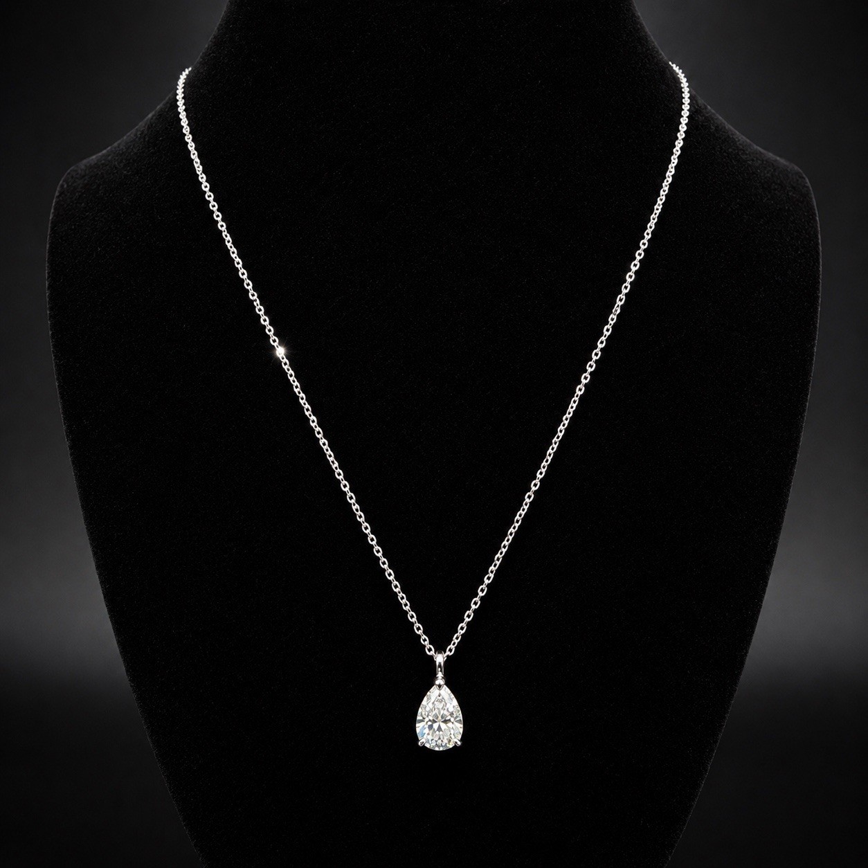 2Ct Pear-Cut Moissanite Women’s Necklace 14k White Gold Plated 18in / 45cm