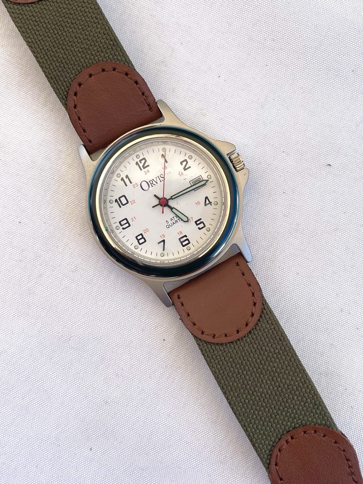 Vintage Orvis 37mm Mens Field Watch Date Black Bezel Olive Green Nylon Strap
