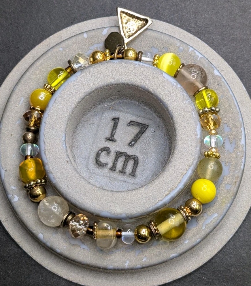 Women’s Teen Stylish Mixed Yellow Beaded Charm Stretch Bracelet (17cm) S/M Wrist