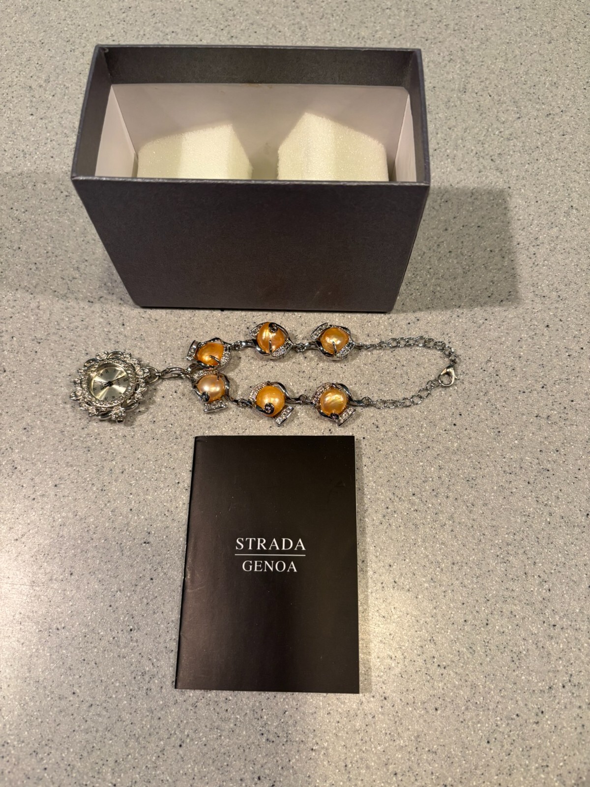 Strada Genoa bracelet watch – NEW