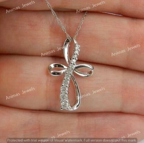 1/4 Ct Real VVS1 Moissanite Religious Cross Pendant Necklace 925 Sterling Silver