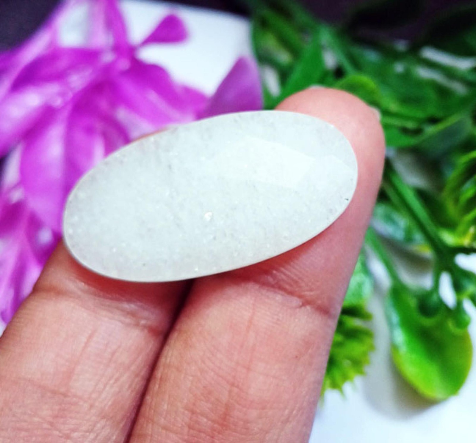 Natural Ice Quartz Oval Cut Certified Loose Gemstone 18.70 Ct With Free Gift