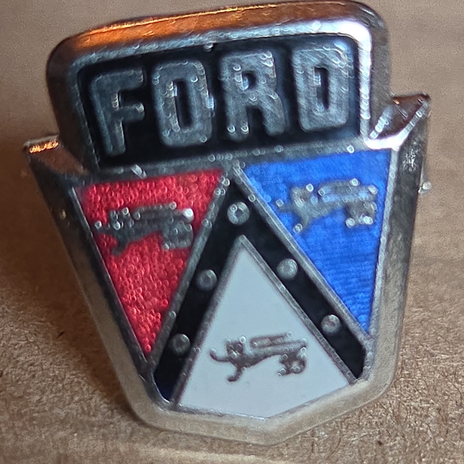 Vintage 1950s Ford Motor Co Crest Emblem Cufflinks Enamel Car Kinney Prov. R.I.