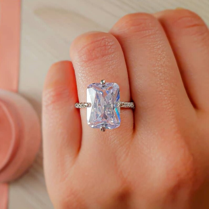 Valentine Gifts Ring Silver Plated Luxury Solitaire Ring 6 CT Simulated Diamond