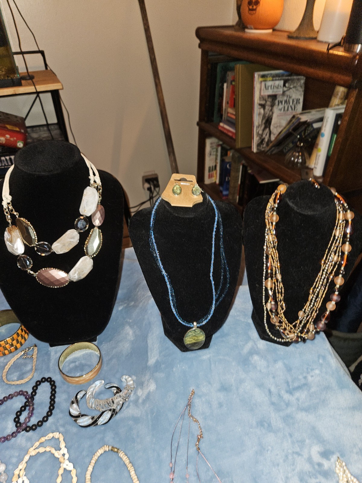 Vintage Jewelry lot Signed-Unsigned 1/2 Lbs 8-15 Very Nice Pieces.