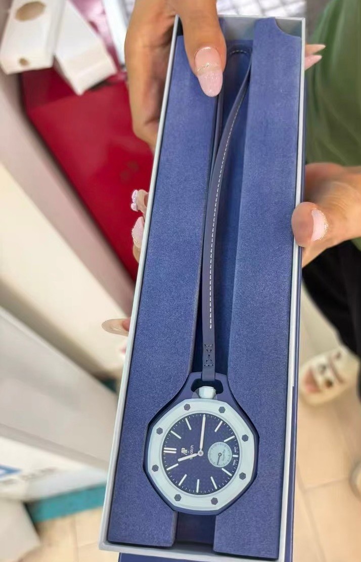 Audemars Piguet x Swatch collaboration