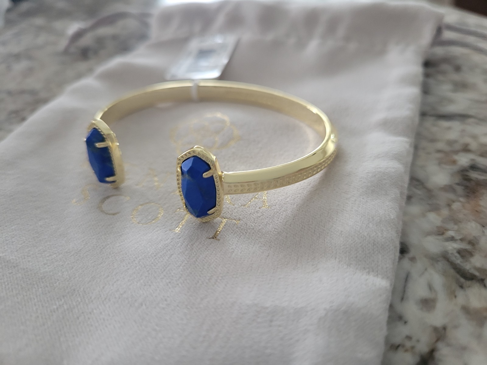 Kendra Scott Elton Cuff Bracelet Gold Cobalt Howlite NWT $85 KS Pouch